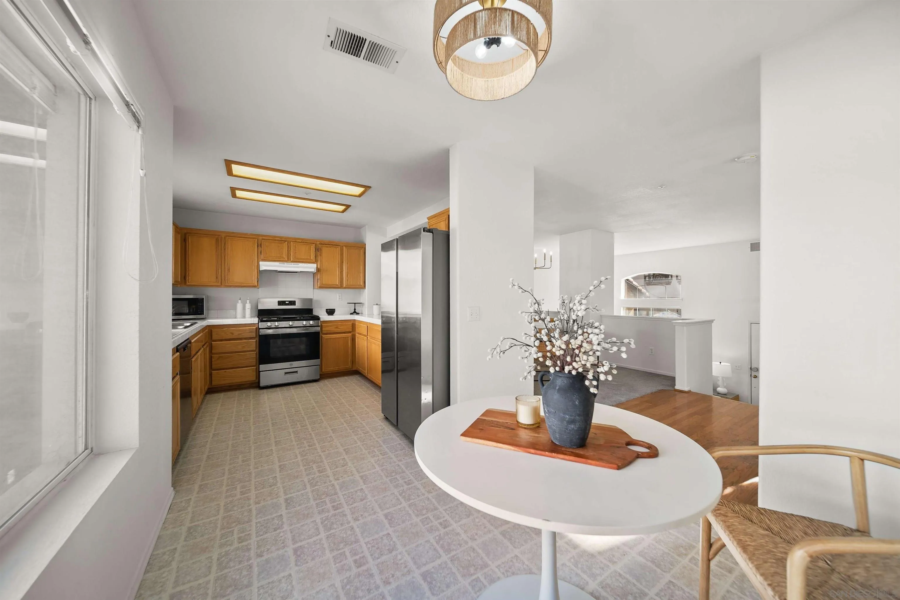 Photo #11: 260006851 Listing: Photo #11