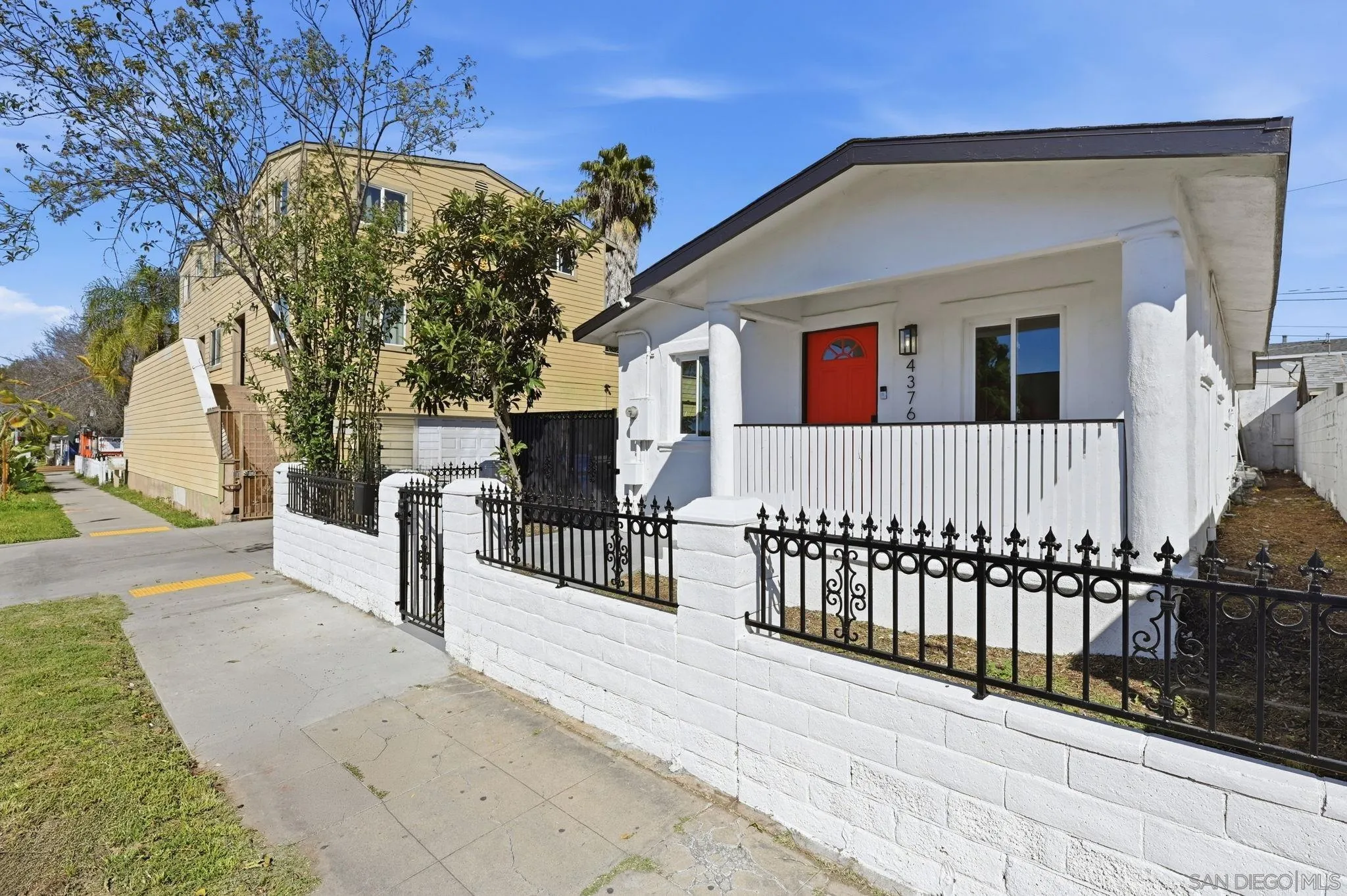 https://cdn.realtyfeed.com/cdn/127/260006853/2154482b032e898c9ca8d18949c962c0.webp