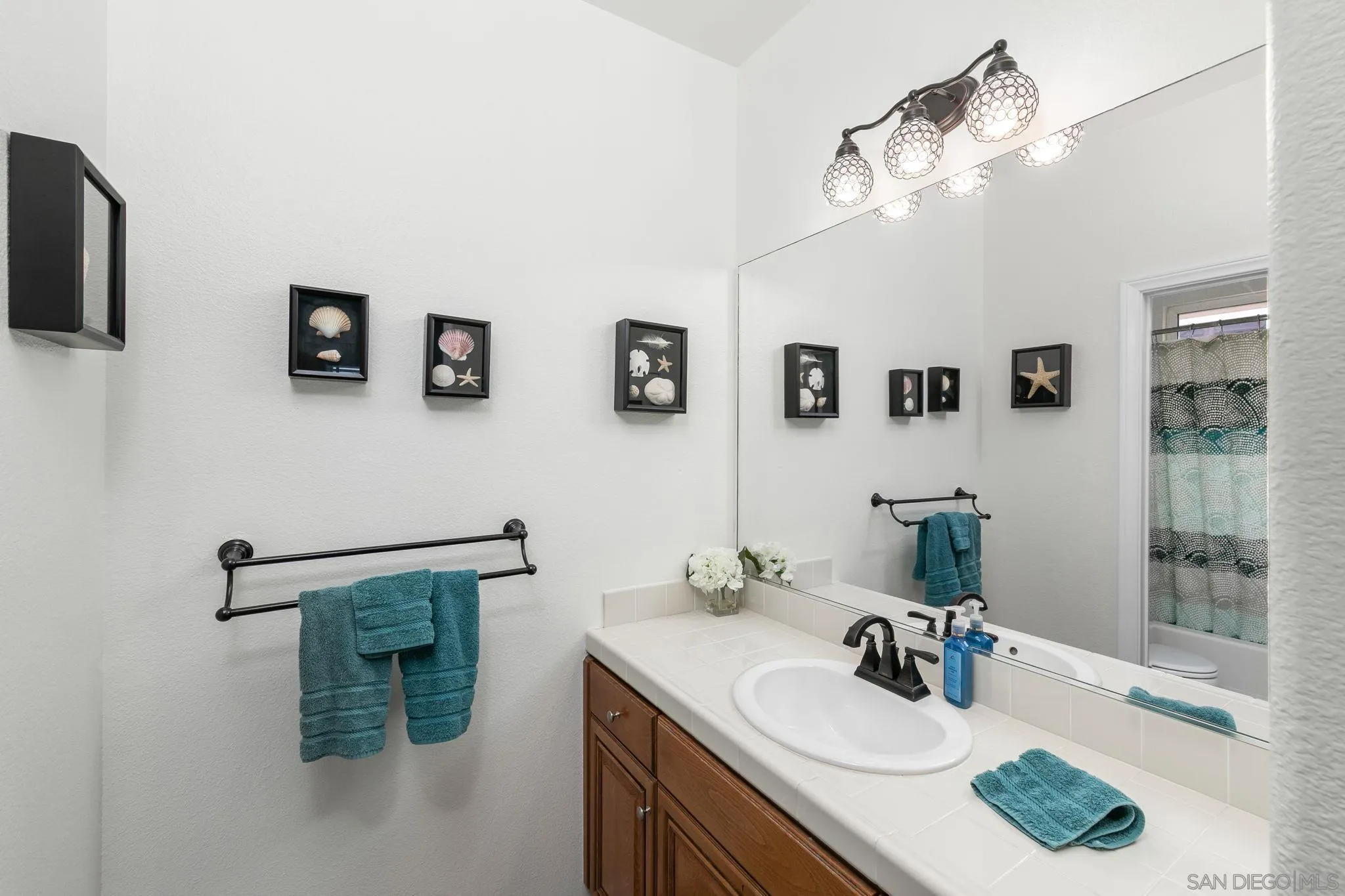 https://cdn.realtyfeed.com/cdn/127/260006859/69fb75b24bc169094b84c551829d8874.webp