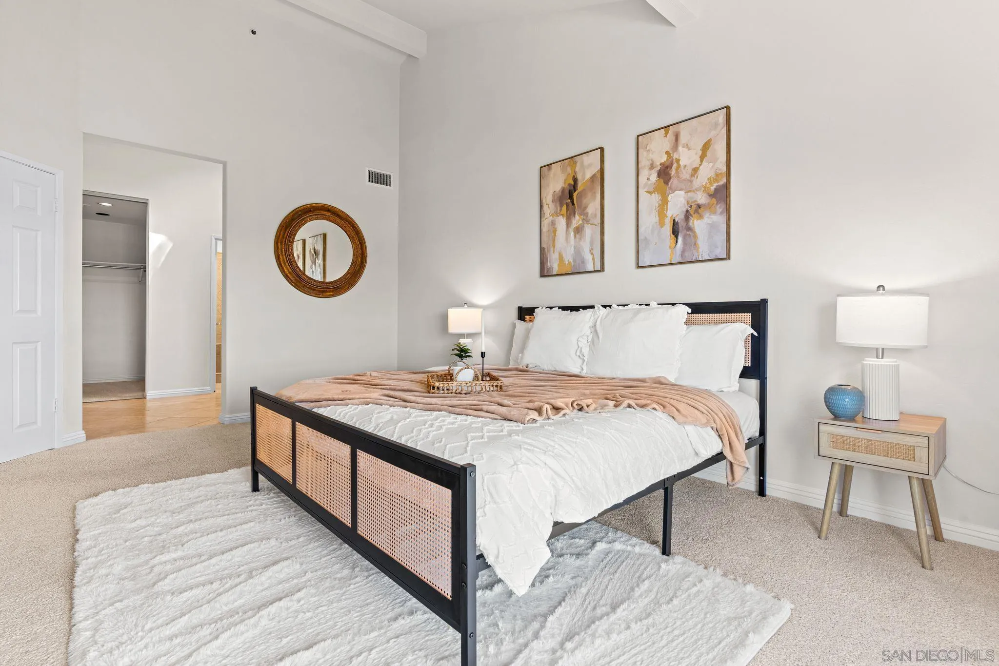 https://cdn.realtyfeed.com/cdn/127/260006860/5cd2a4c80126d1d04c227b723228ba72.webp