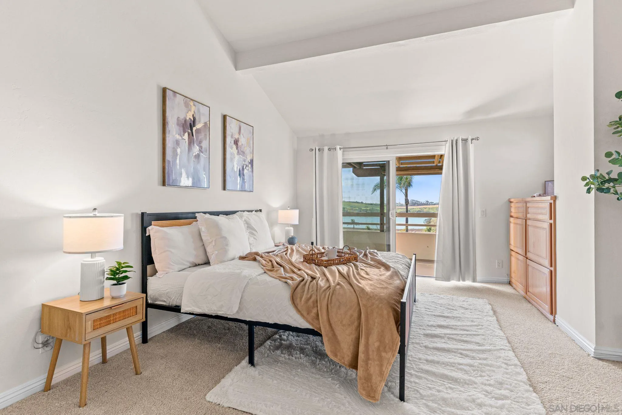 https://cdn.realtyfeed.com/cdn/127/260006860/6bc581503515f50153de440809eff471.webp