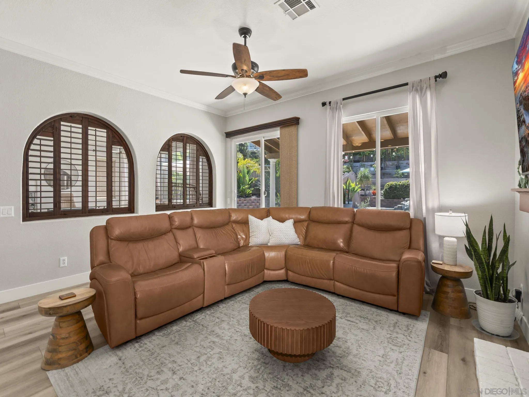 https://cdn.realtyfeed.com/cdn/127/260006861/627ebce75a40c0f43befe78a5f86d0b8.webp