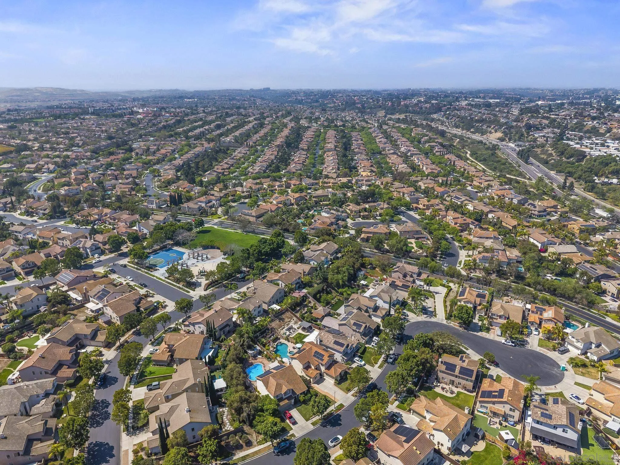 https://cdn.realtyfeed.com/cdn/127/260006861/92924be02832de7ebf317a06756a2e40.webp