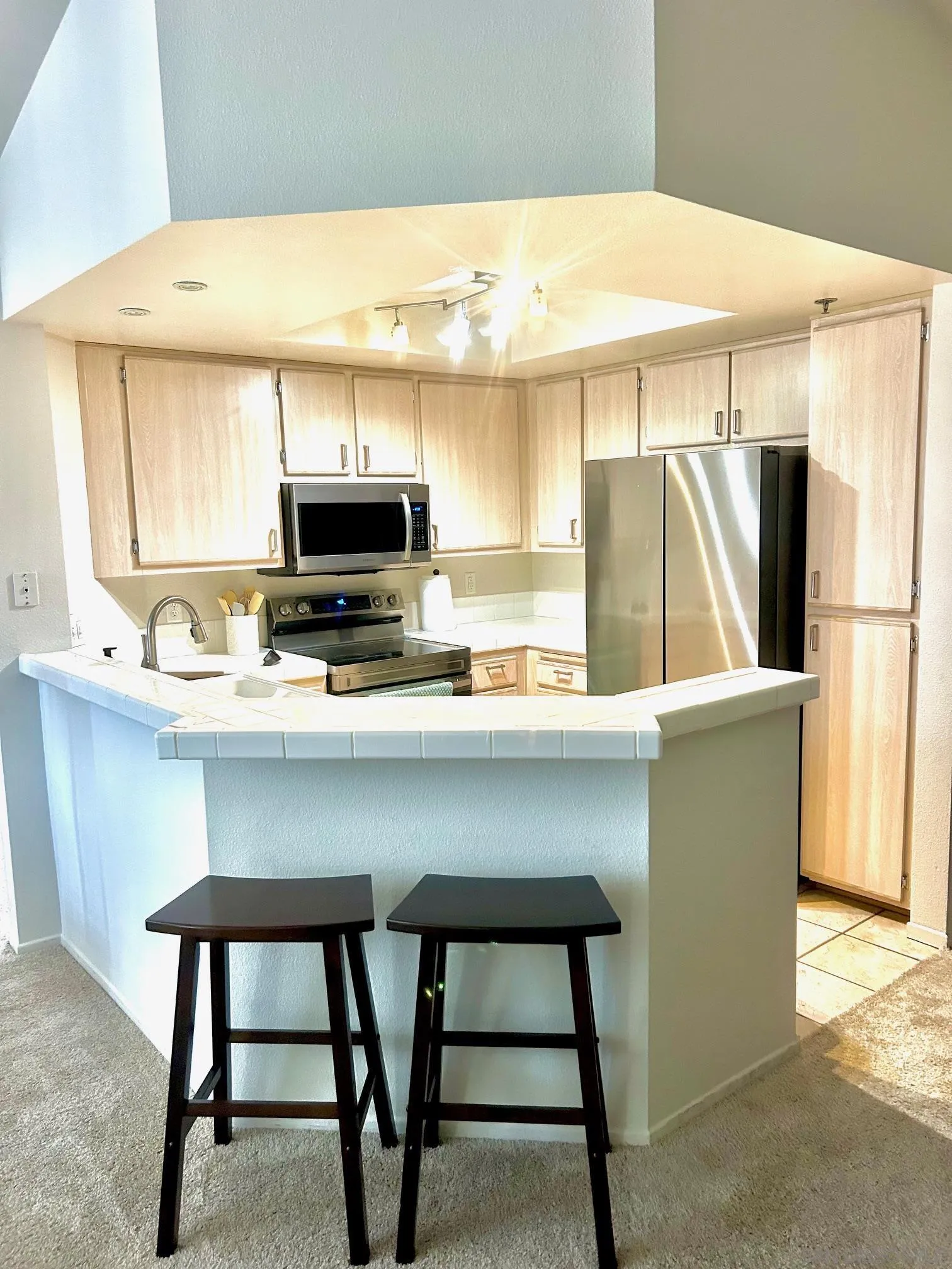 Photo #2: 260006862 Listing: Photo #2