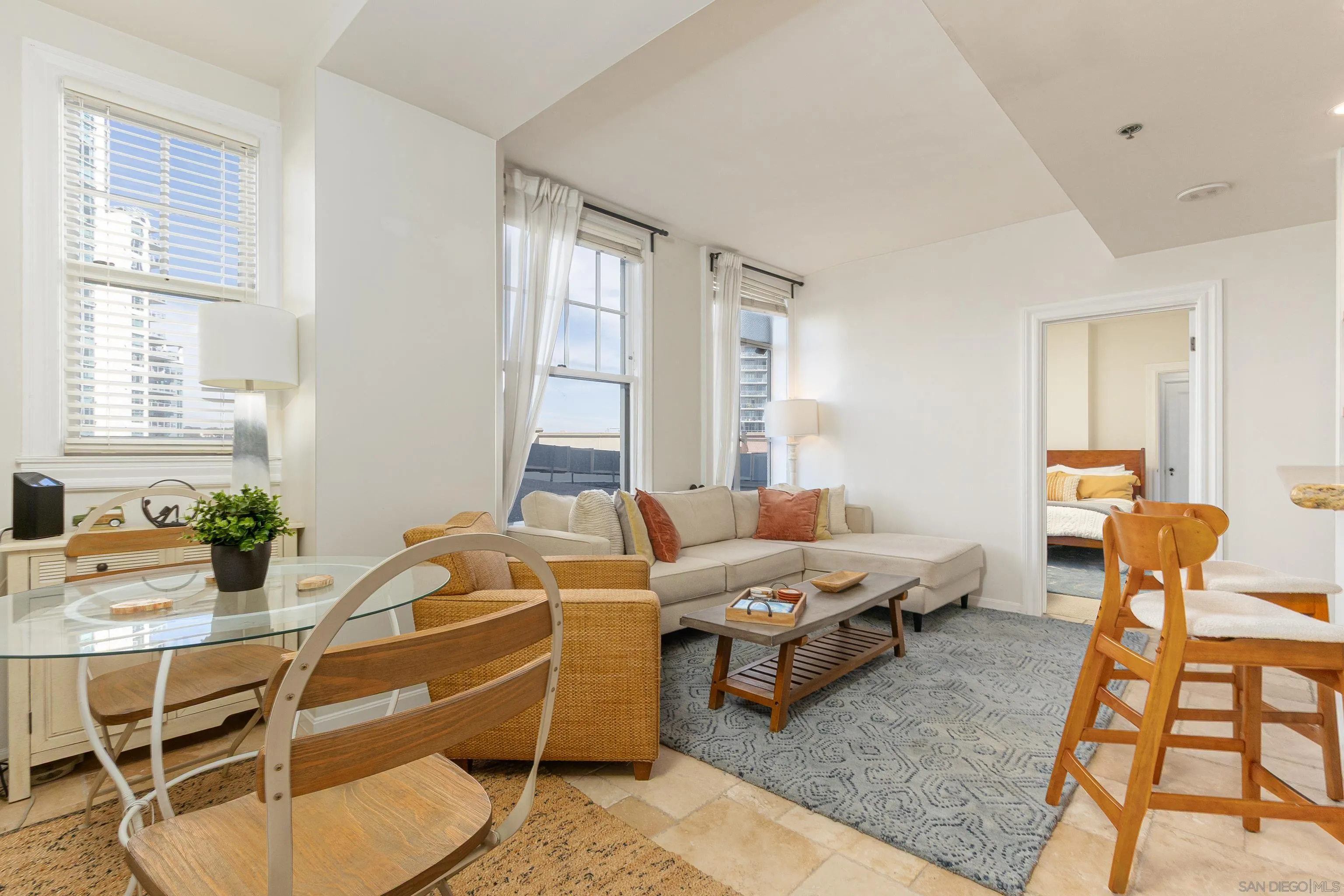 Photo #14: 260006867 Listing: Photo #14