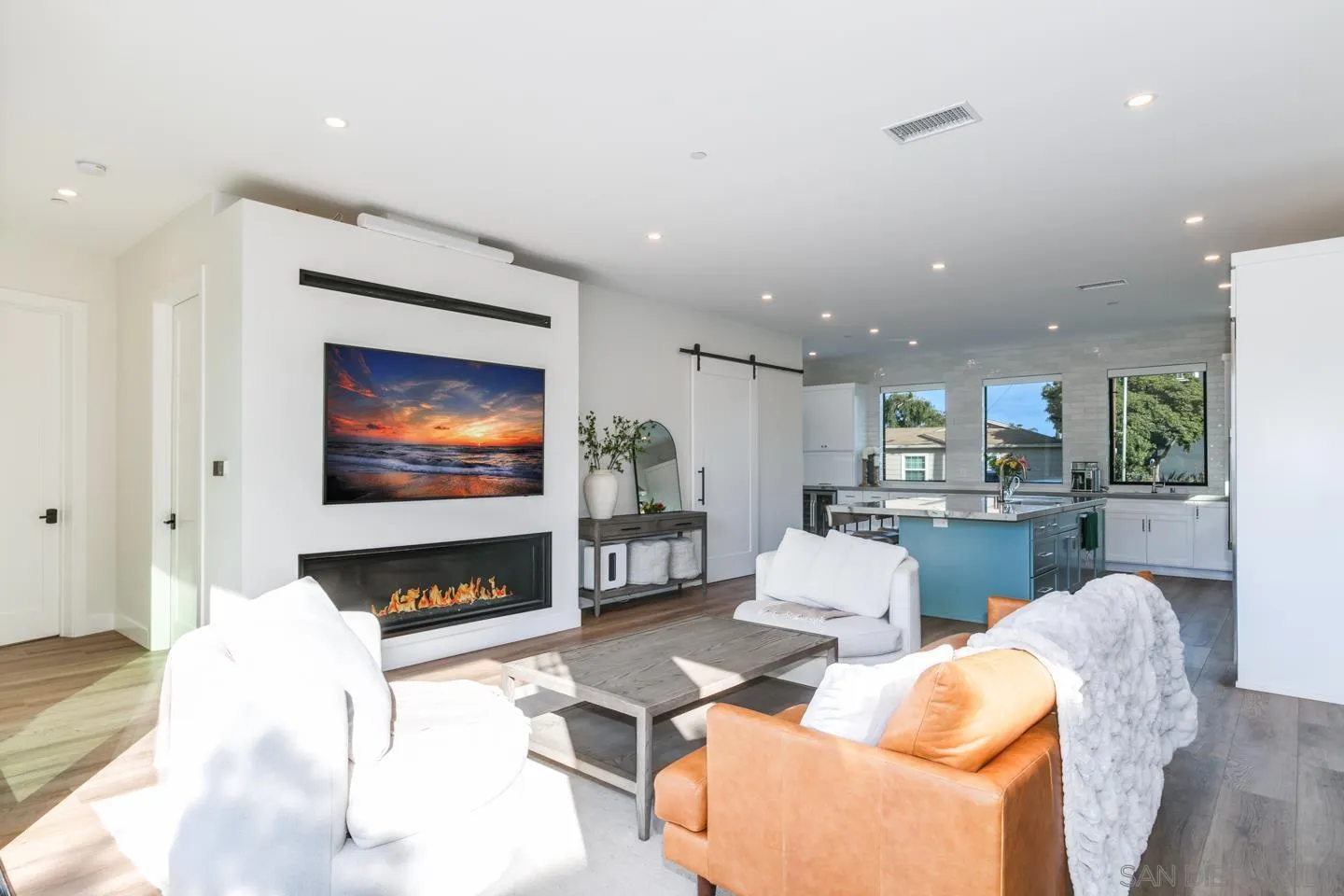 https://cdn.realtyfeed.com/cdn/127/260006868/90ada1ab3f5053e7c9f8d6f957f0d366.webp