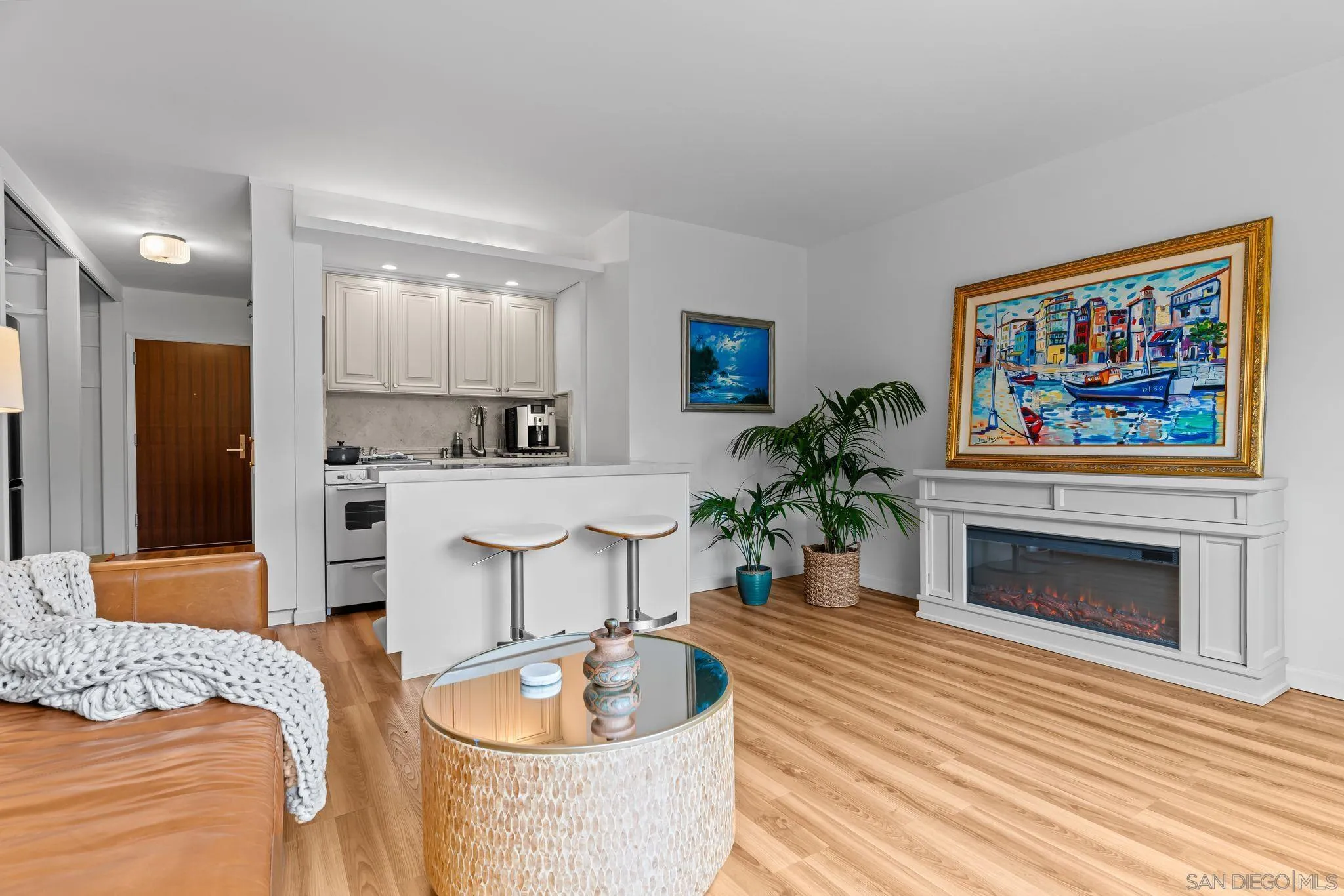 Photo #7: 260006873 Listing: Photo #7