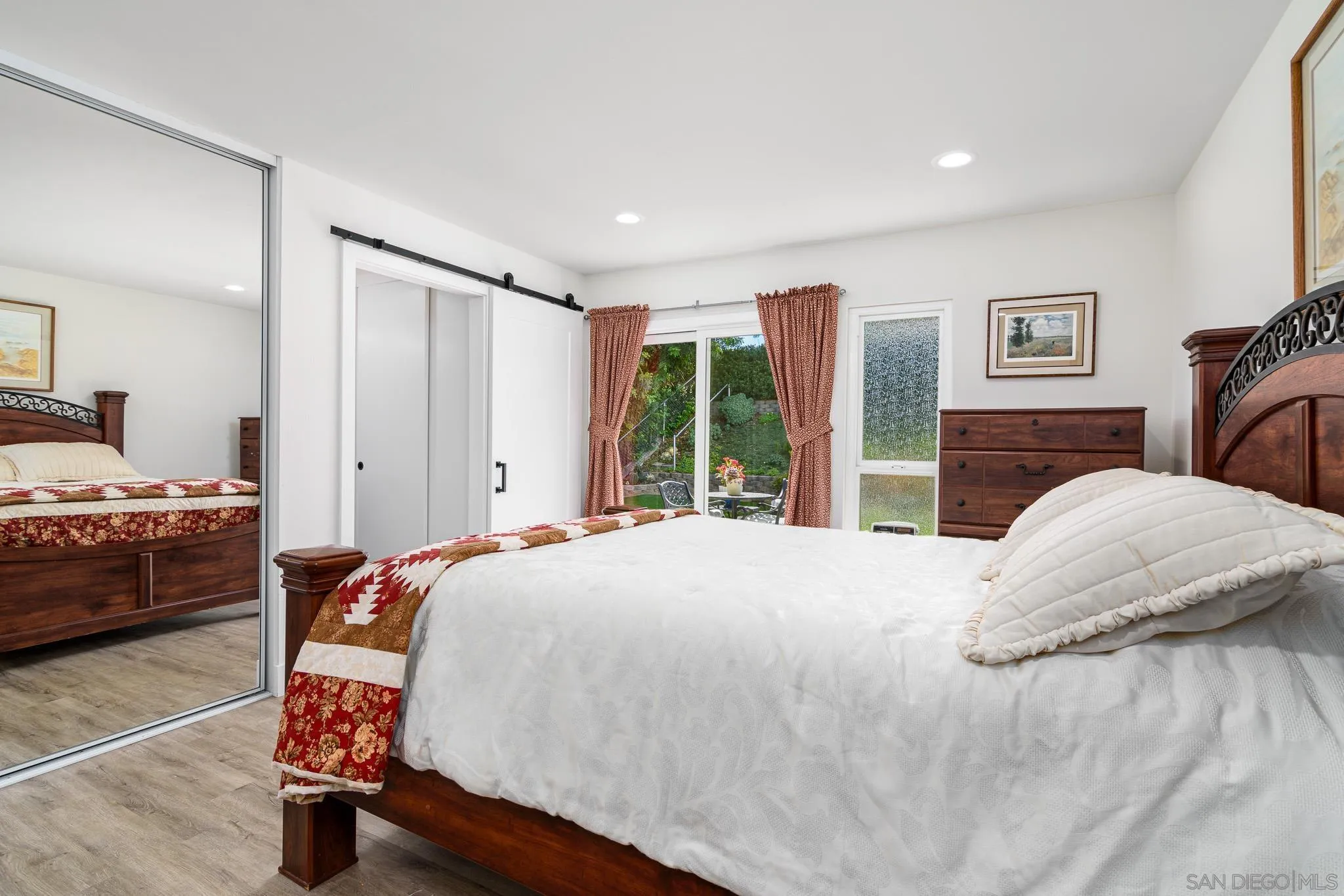 https://cdn.realtyfeed.com/cdn/127/260006884/060bcbaded11346591a228d34c05ea9c.webp