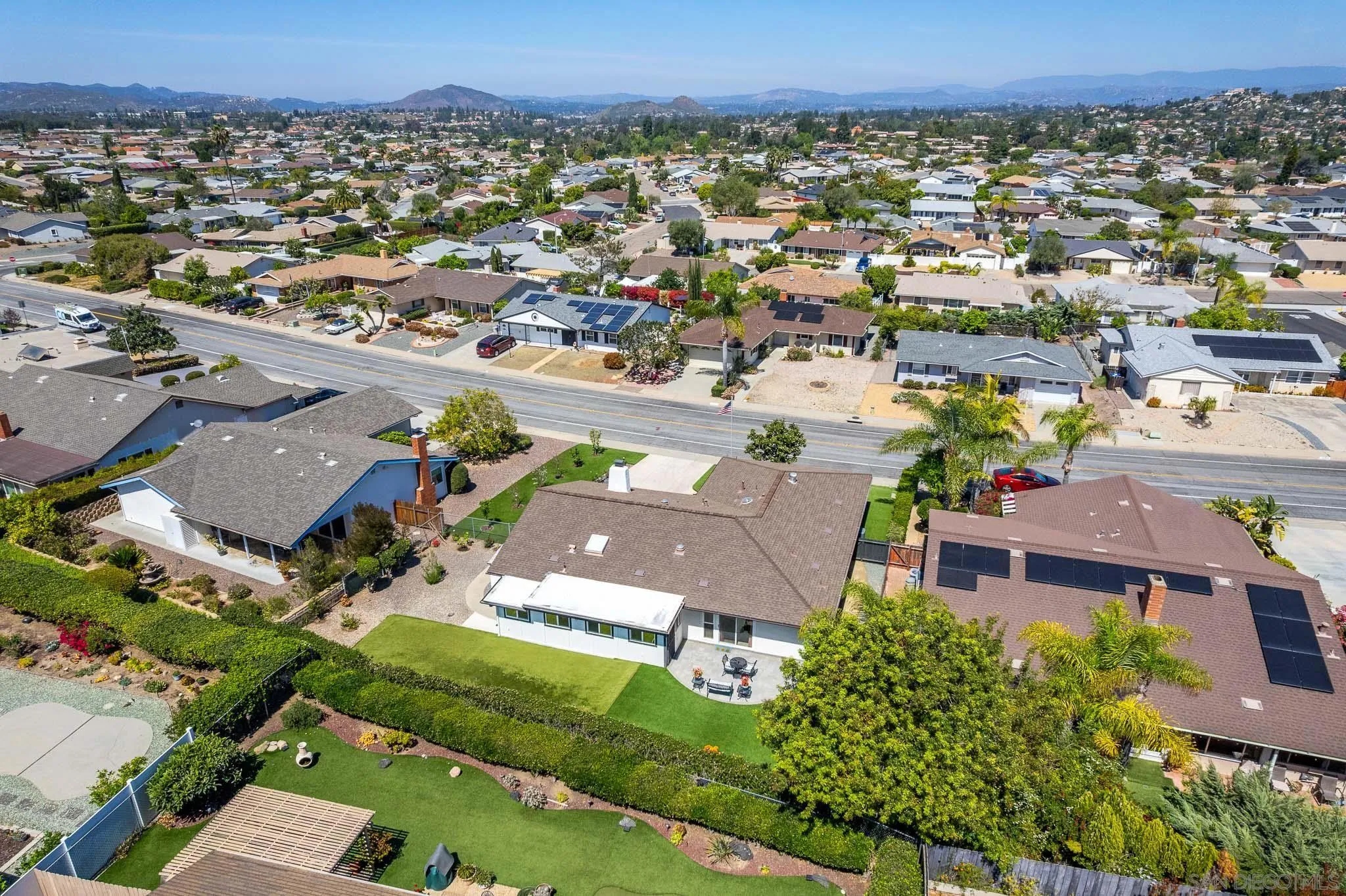 https://cdn.realtyfeed.com/cdn/127/260006884/db589a494596bd201422fb970250721e.webp