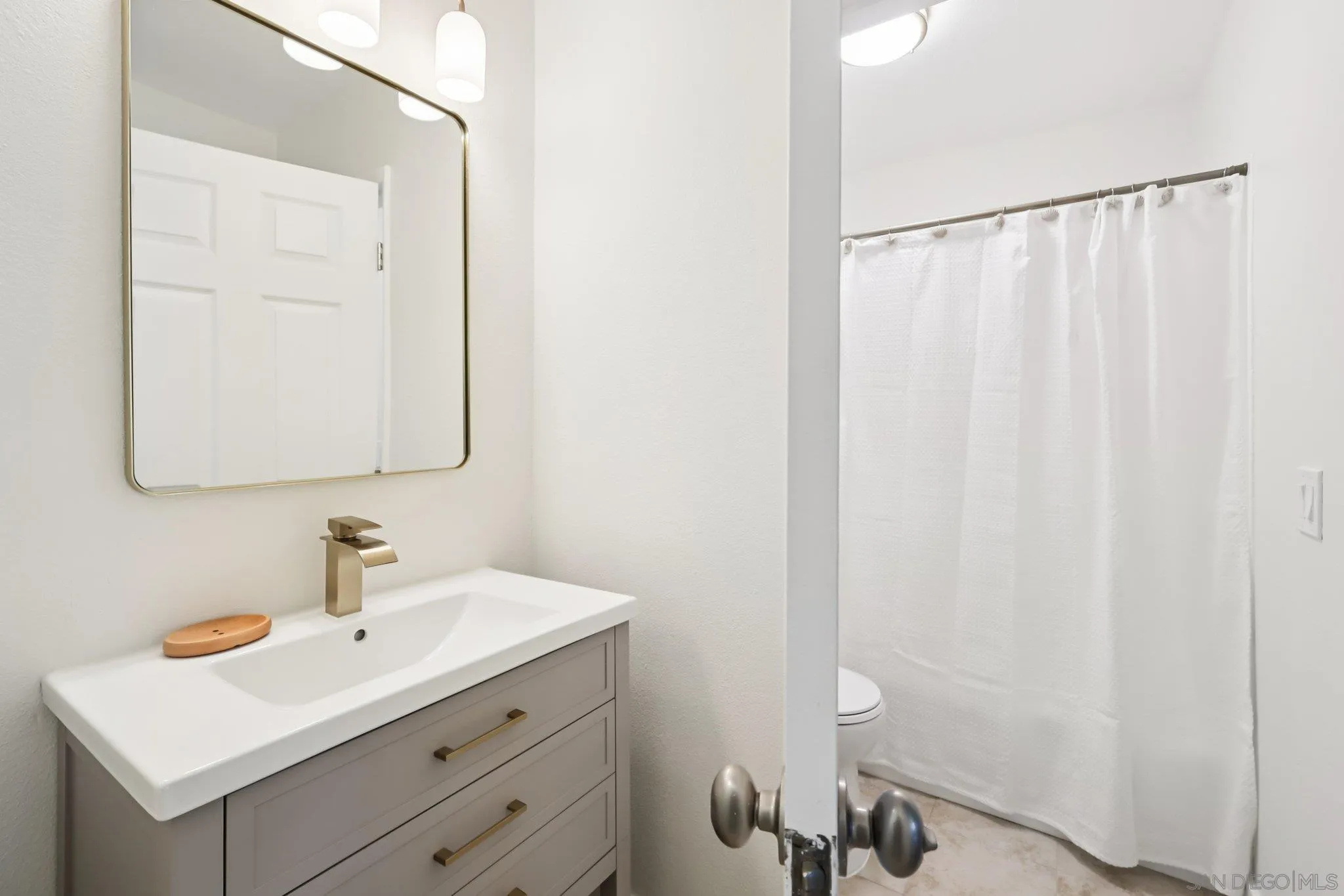 Photo #24: 260006885 Listing: Photo #24