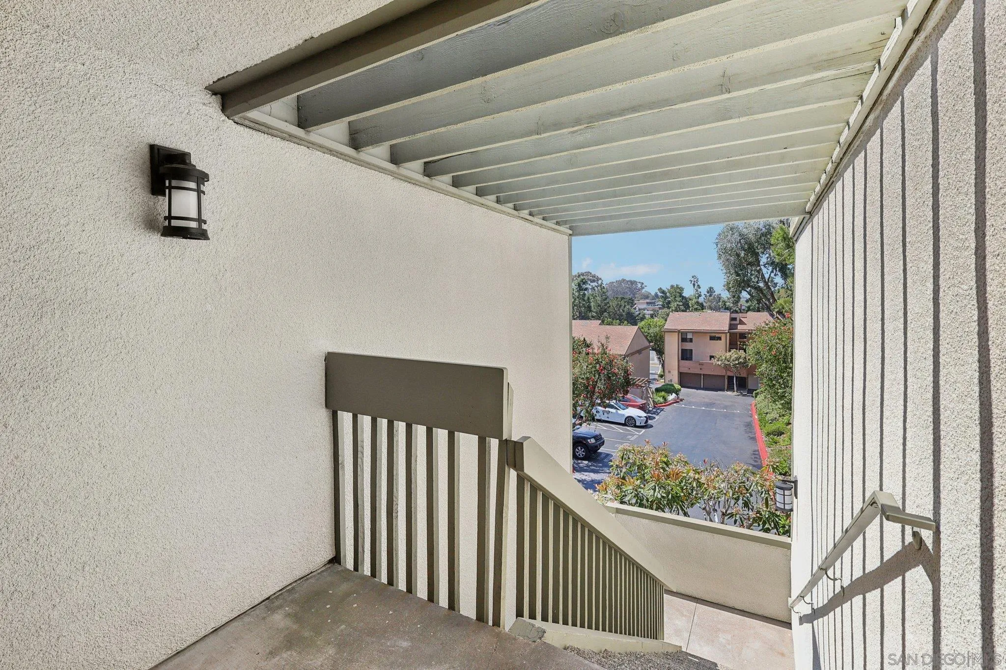 https://cdn.realtyfeed.com/cdn/127/260006885/f3b13133bce088f636845ada89a0fe69.webp