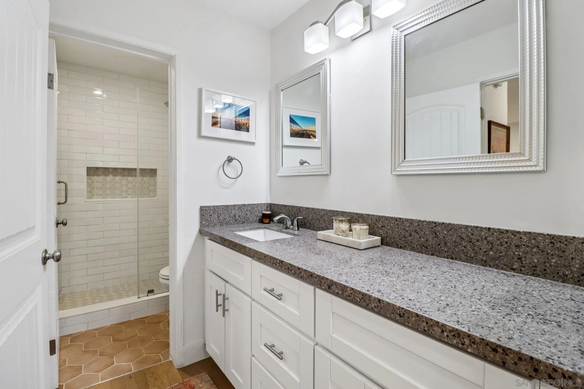 Photo #18: 260006890 Listing: Photo #18