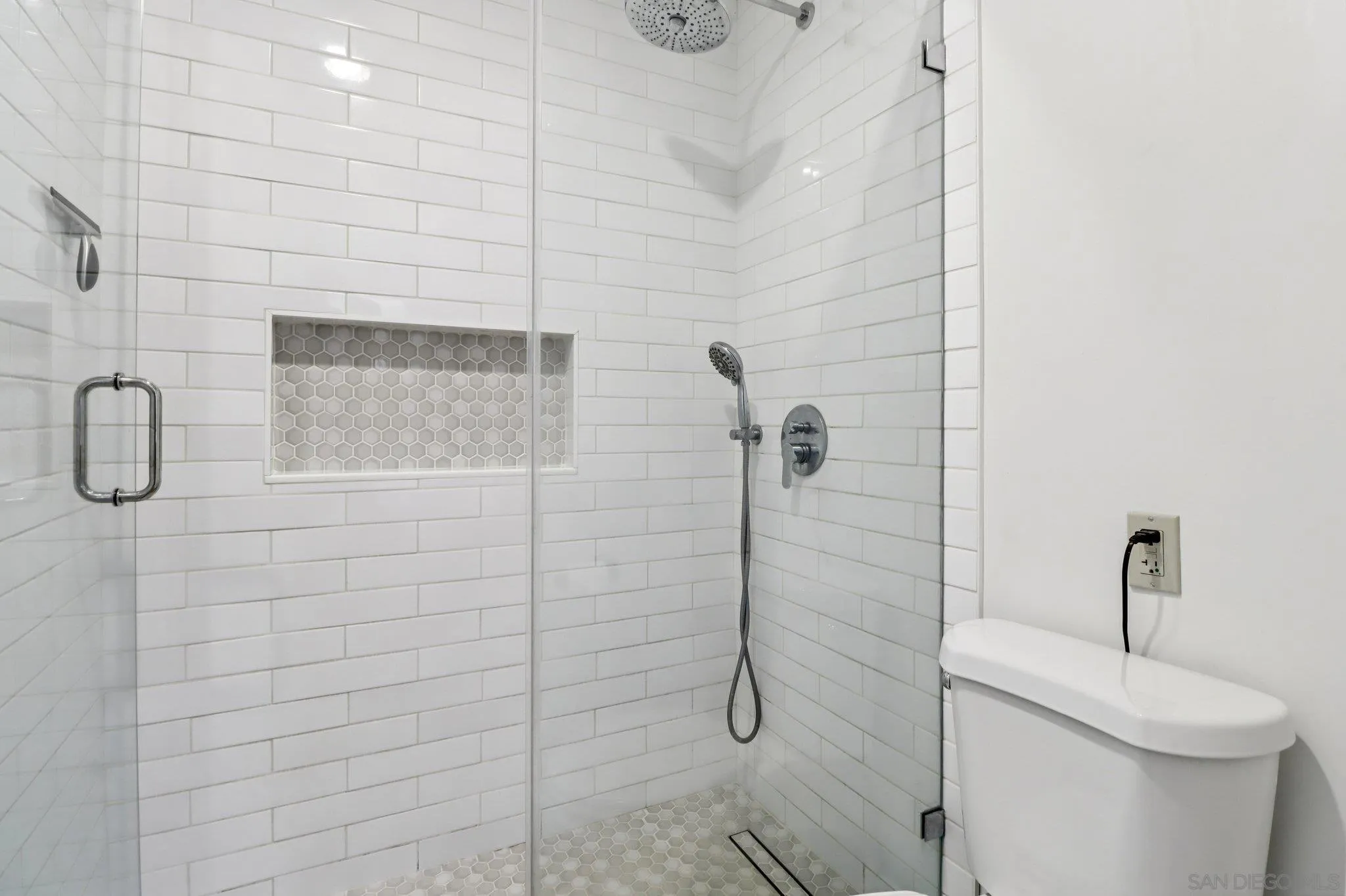 Photo #19: 260006890 Listing: Photo #19