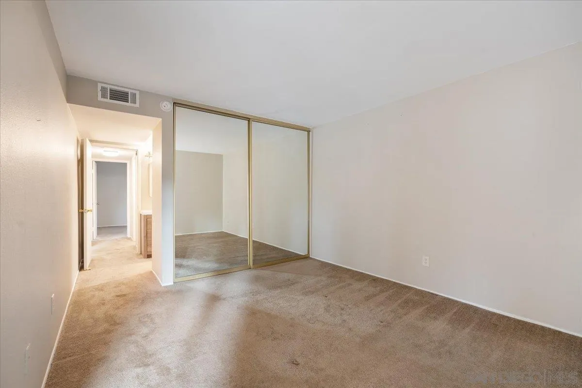 https://cdn.realtyfeed.com/cdn/127/260006894/07249c5fc683236f1dc329c2d0cbd447.webp