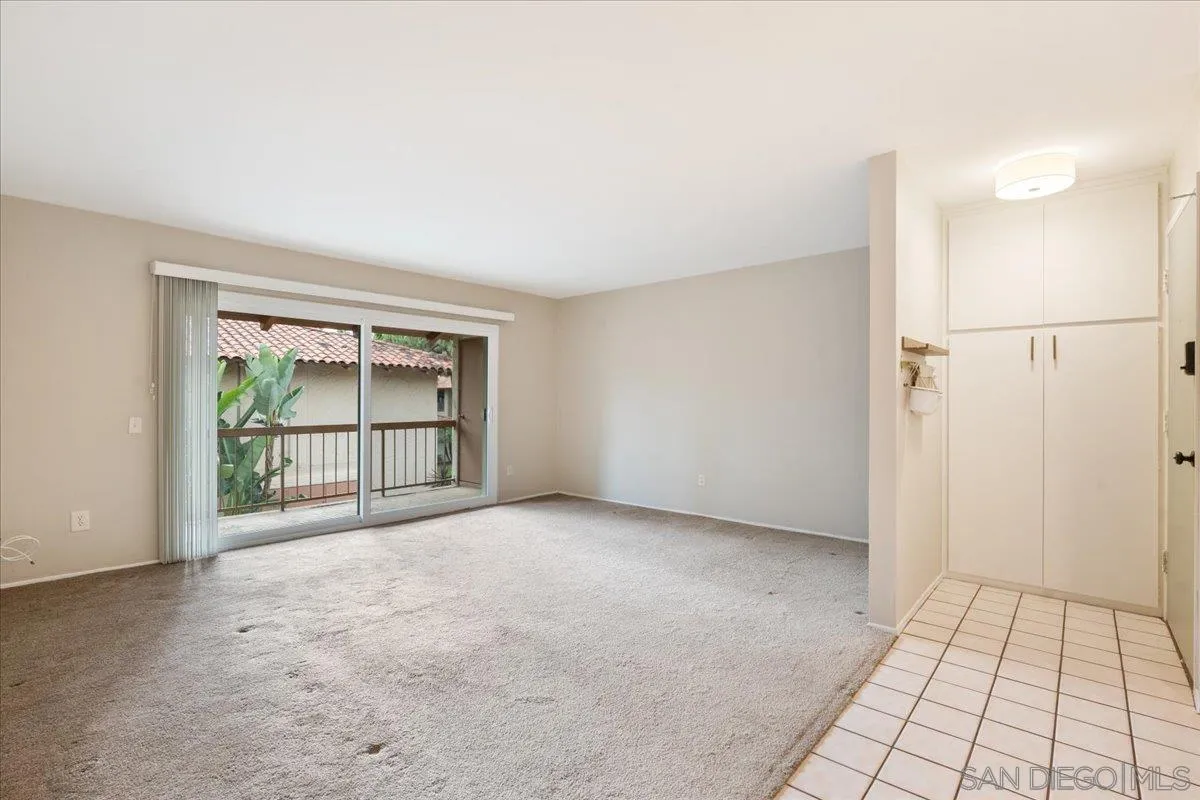 https://cdn.realtyfeed.com/cdn/127/260006894/57be2d28851a84b46257d45d133fcc24.webp