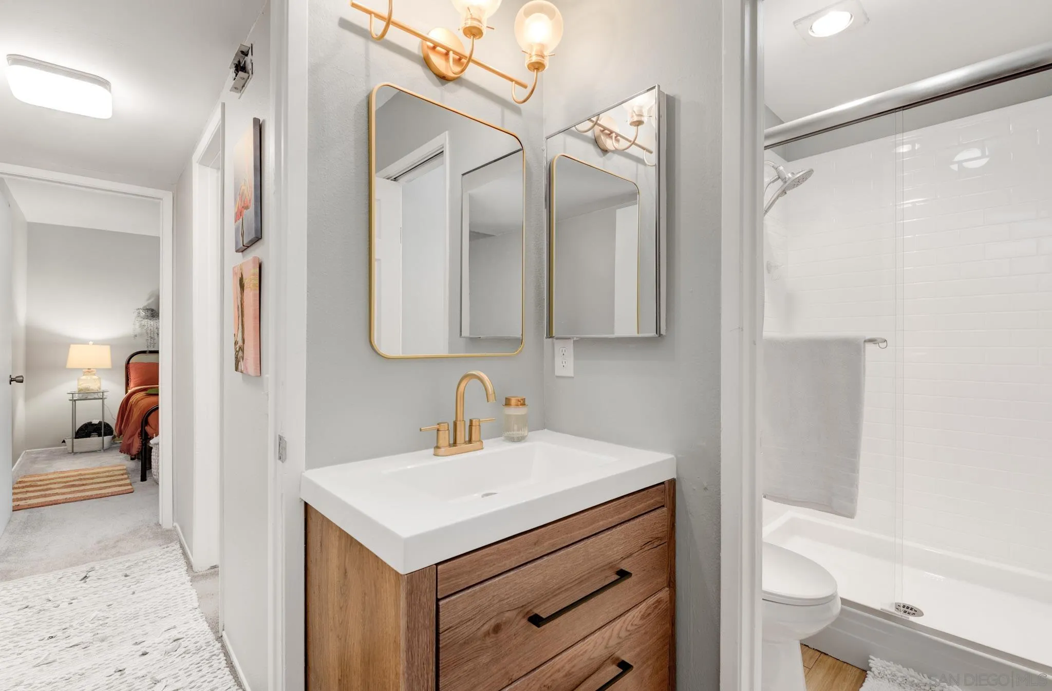 Photo #14: 260006894 Listing: Photo #14