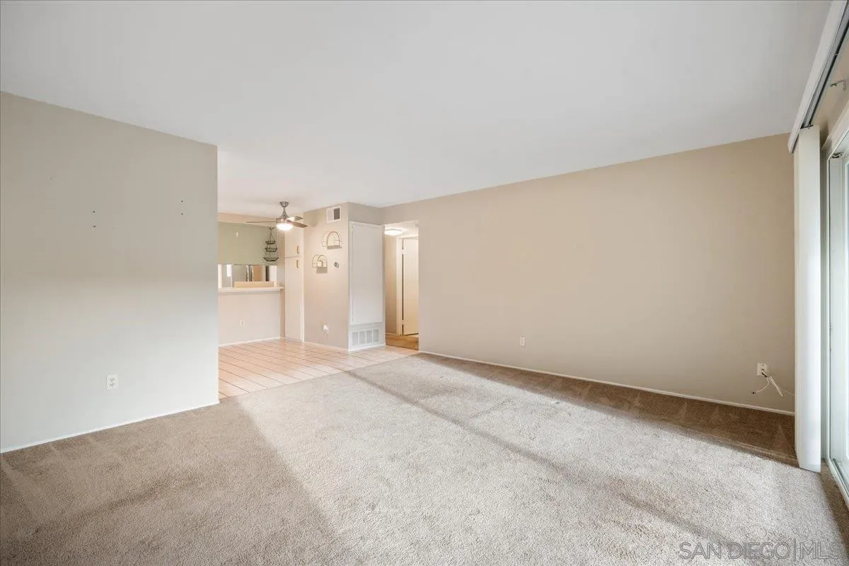 https://cdn.realtyfeed.com/cdn/127/260006894/ddbc071bbabd1d665797902fe4a237d2.webp
