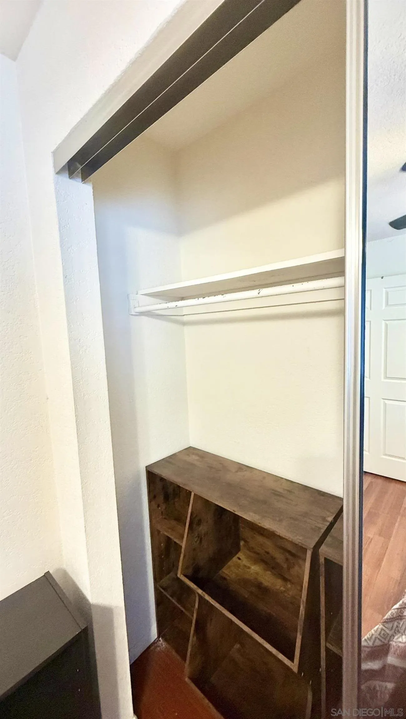 https://cdn.realtyfeed.com/cdn/127/260006899/5061390221f7c9ae9e42fdfb034a5e8f.webp
