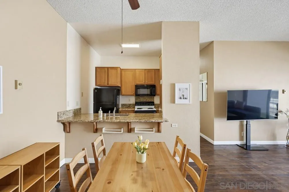 https://cdn.realtyfeed.com/cdn/127/260006903/038d8de424e98c495f3aa66ae8fb3843.webp