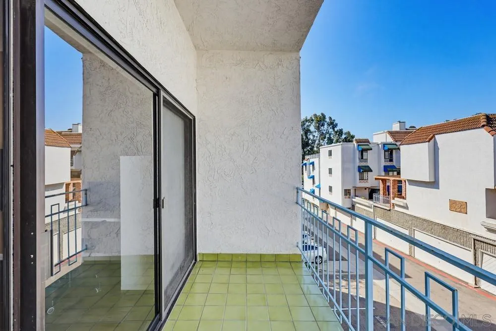 https://cdn.realtyfeed.com/cdn/127/260006903/0e8a63c59cfd7f445275dd9b70971631.webp