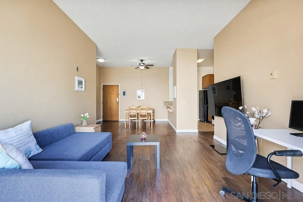 Photo #15: 260006903 Listing: Photo #15