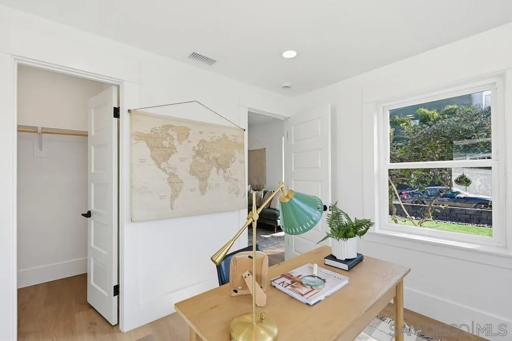 https://cdn.realtyfeed.com/cdn/127/260006915/06295c8acba1a78b717a84a5df2a101f.webp