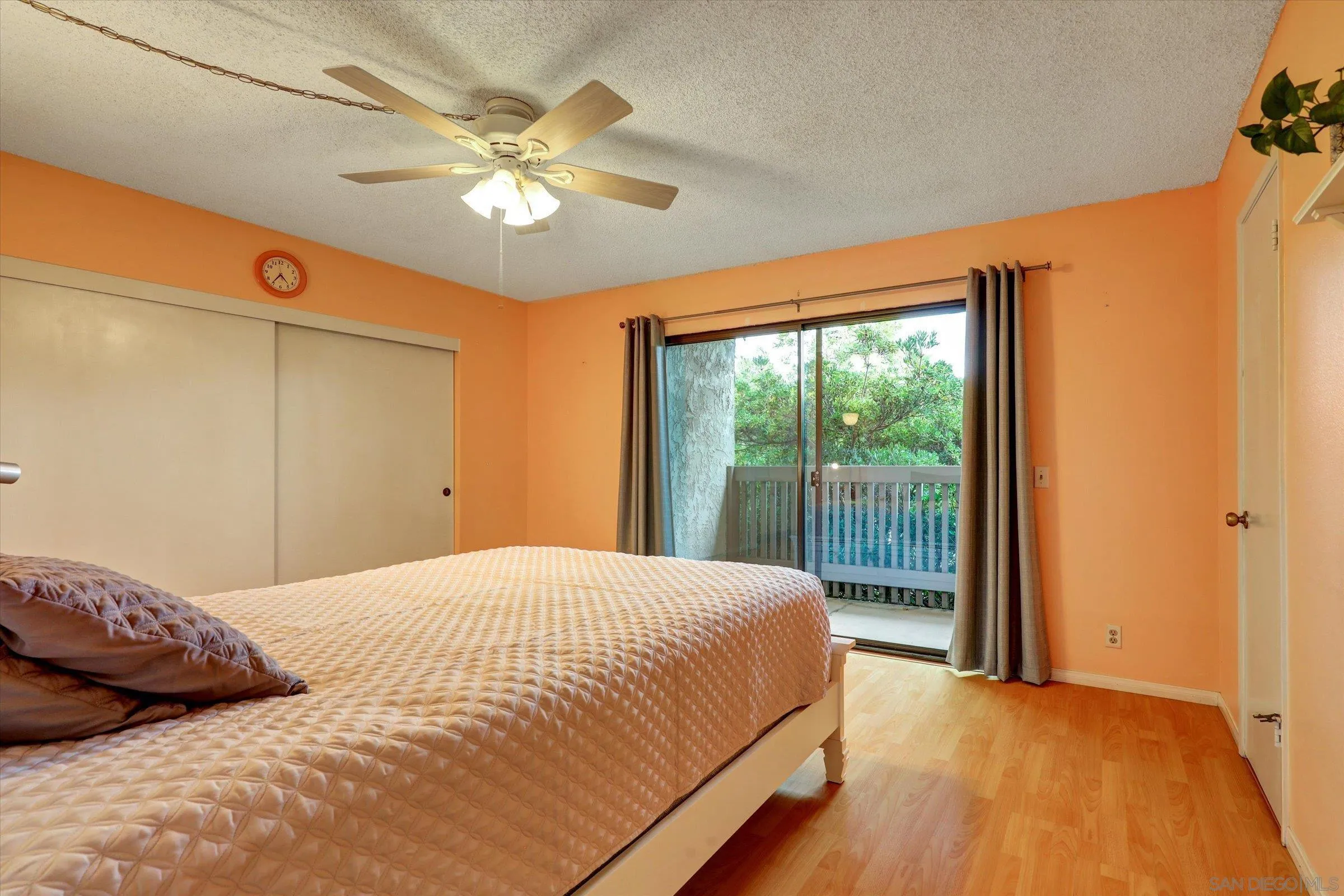 https://cdn.realtyfeed.com/cdn/127/260006917/4028cf9dad8a681d7023962b852f3735.webp