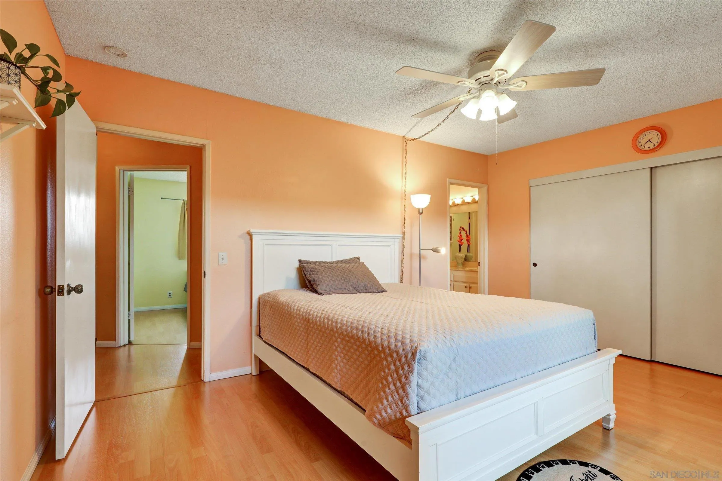 https://cdn.realtyfeed.com/cdn/127/260006917/463c9ac7869f3d97eb783e9668b73555.webp