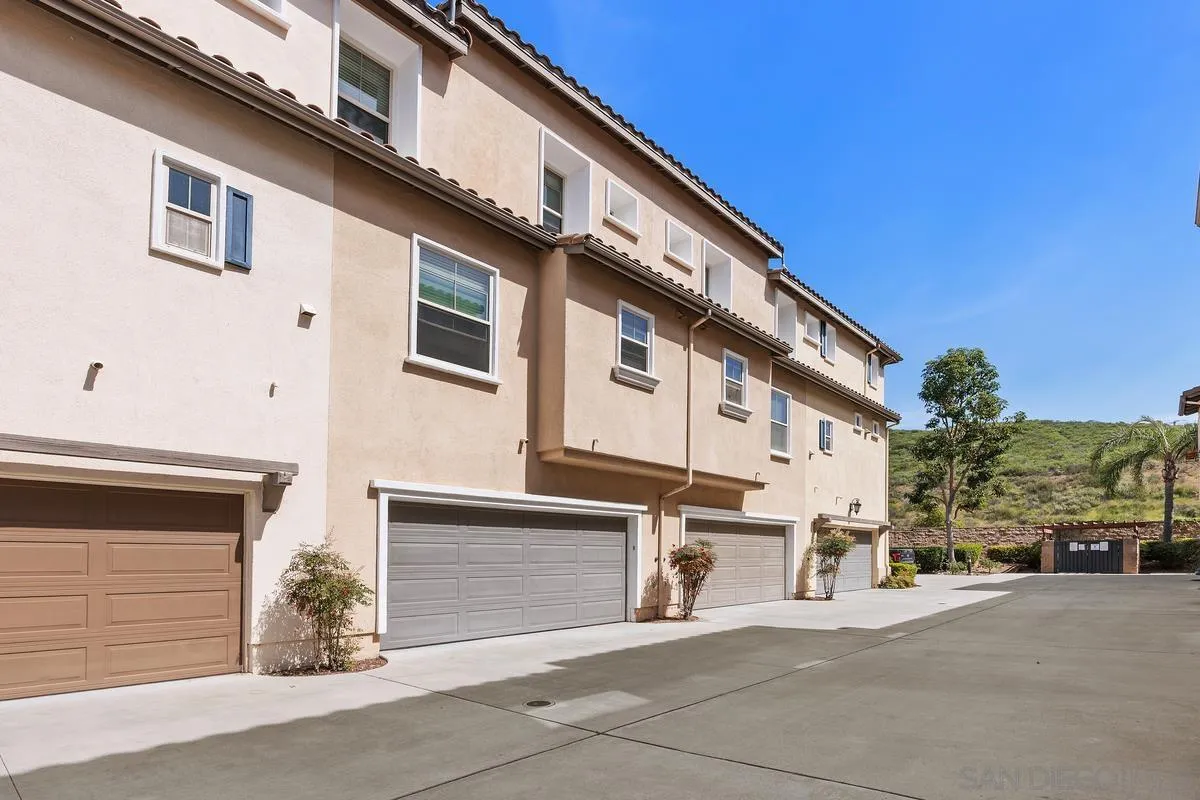 Photo #29: 260006919 Listing: Photo #29