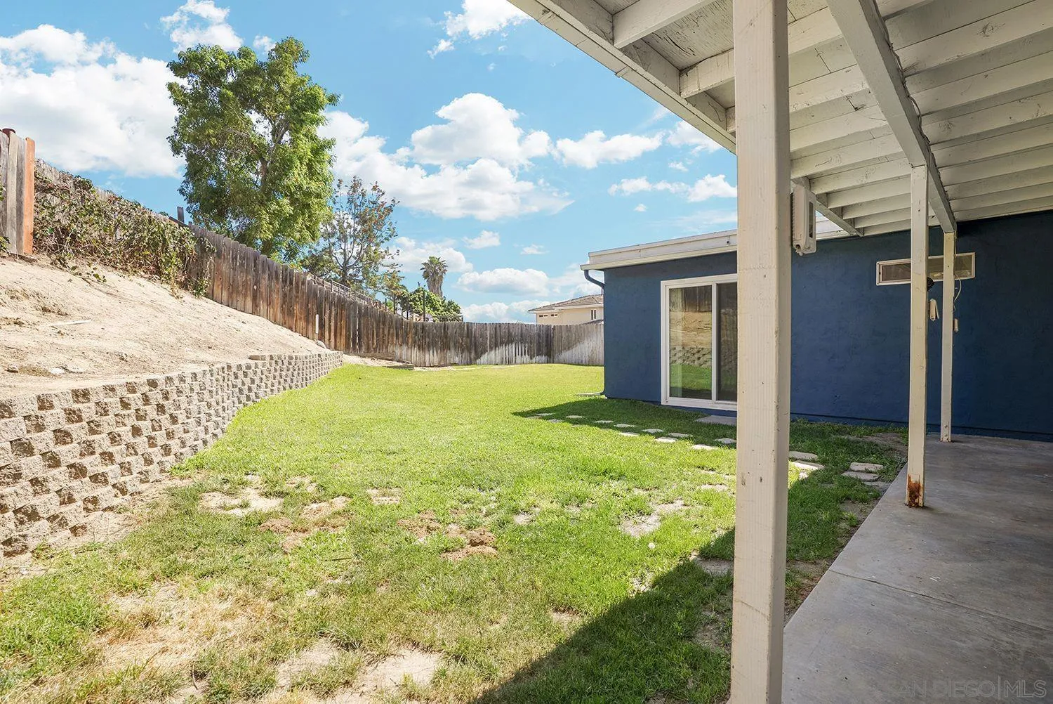 https://cdn.realtyfeed.com/cdn/127/260006920/960e2050cd2a5c5a010b62a8c7895519.webp