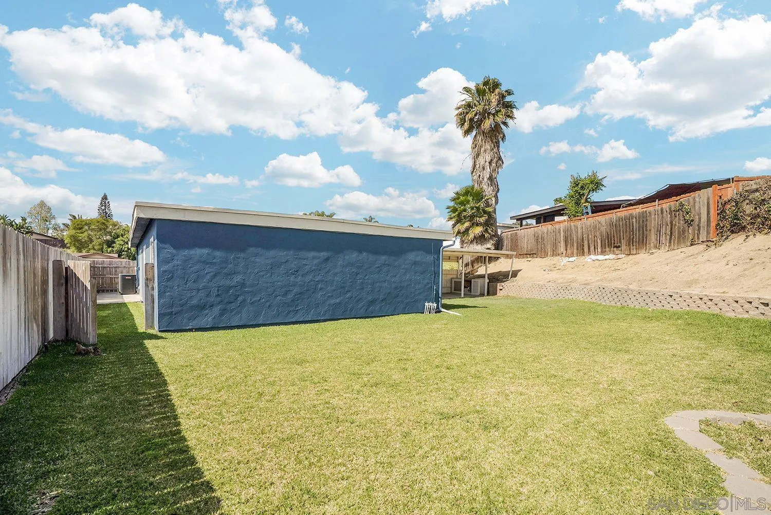 https://cdn.realtyfeed.com/cdn/127/260006920/cc96a92d93ed8040225013f46069b804.webp