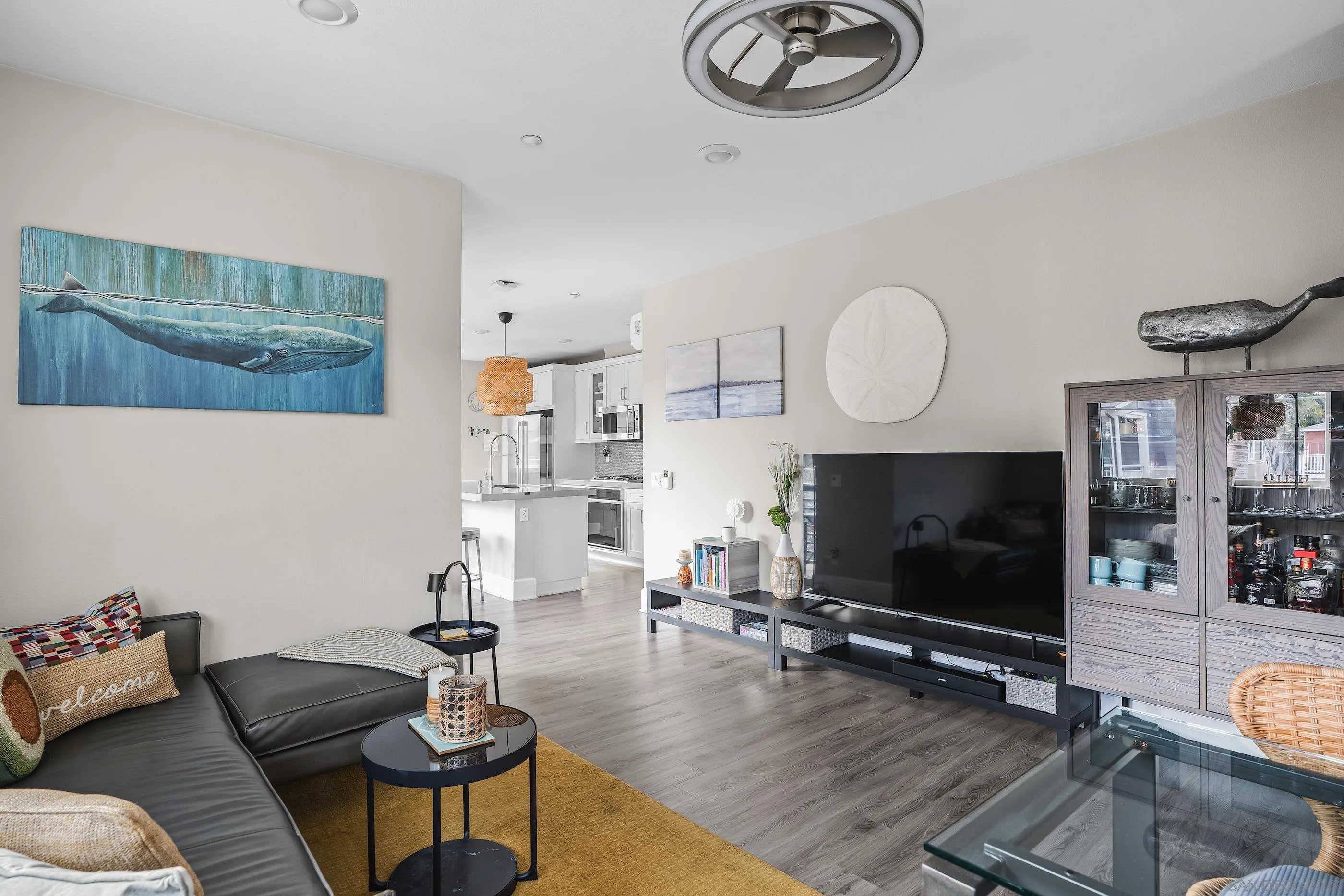 https://cdn.realtyfeed.com/cdn/127/260006922/b72bcbfaca599136195702416719cef2.webp