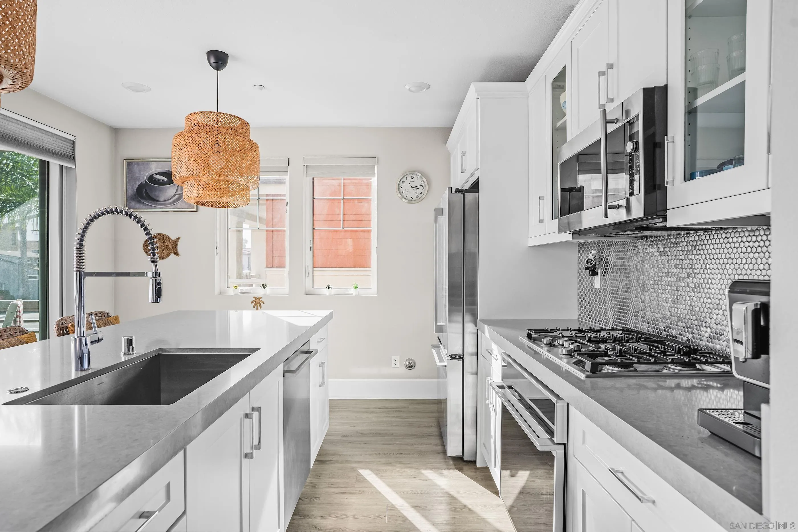 https://cdn.realtyfeed.com/cdn/127/260006922/ce7fd7843b3a1ff0c7023d367de81f00.webp