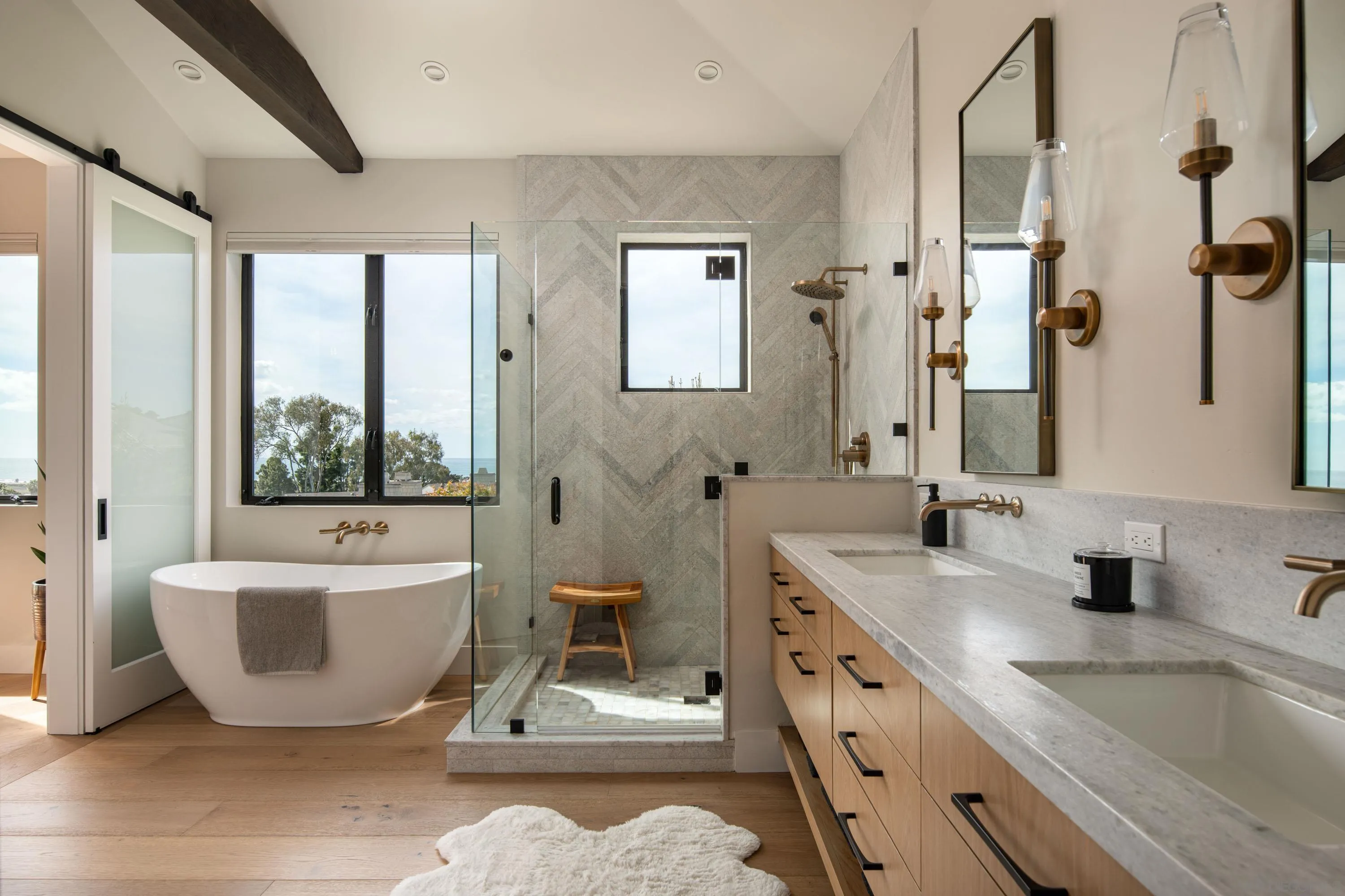 https://cdn.realtyfeed.com/cdn/127/260006923/013635dd34c760c5ccf07b733e87a3b1.webp