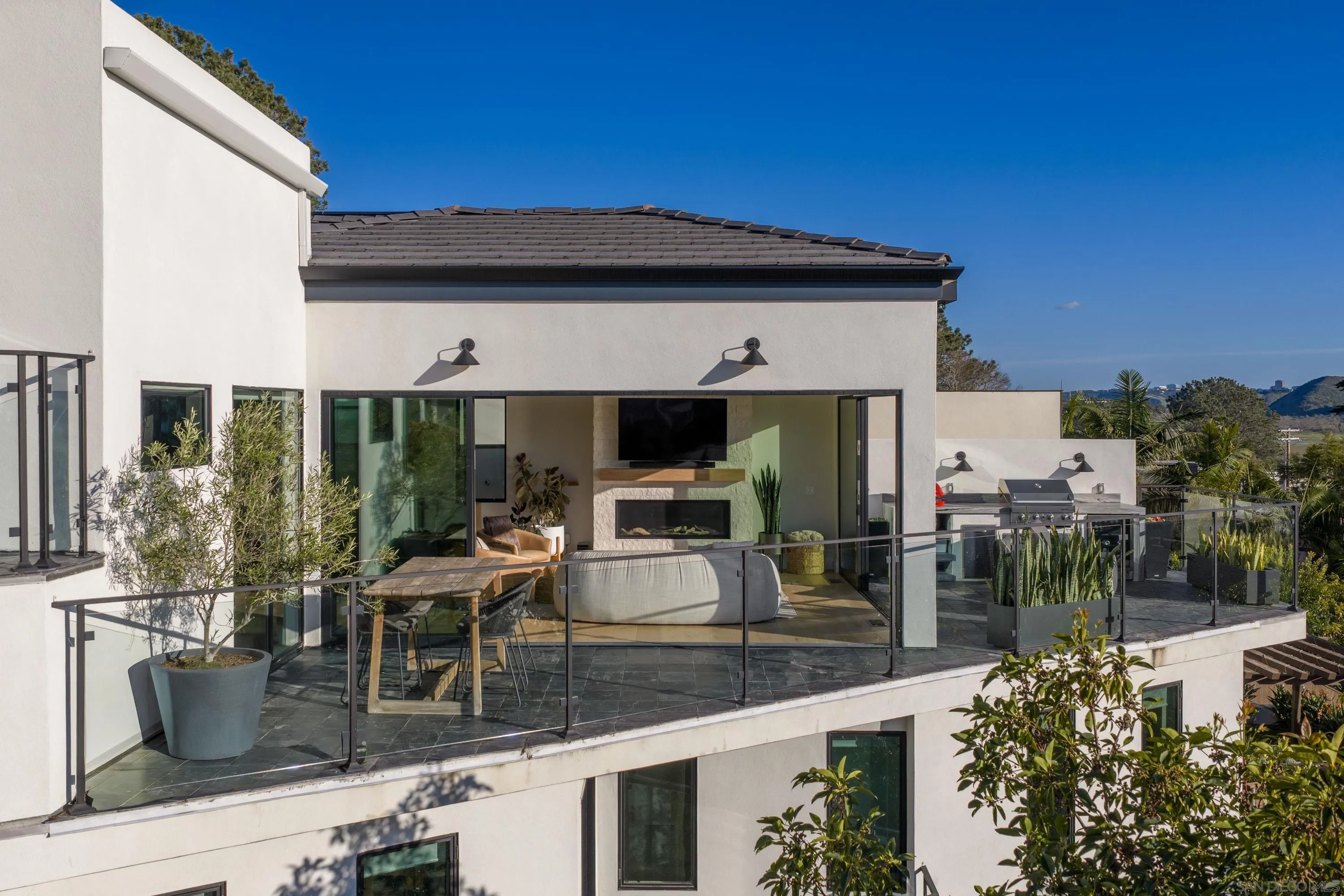 https://cdn.realtyfeed.com/cdn/127/260006923/66589129a6e16de0b9d6dd7adbe5528d.webp
