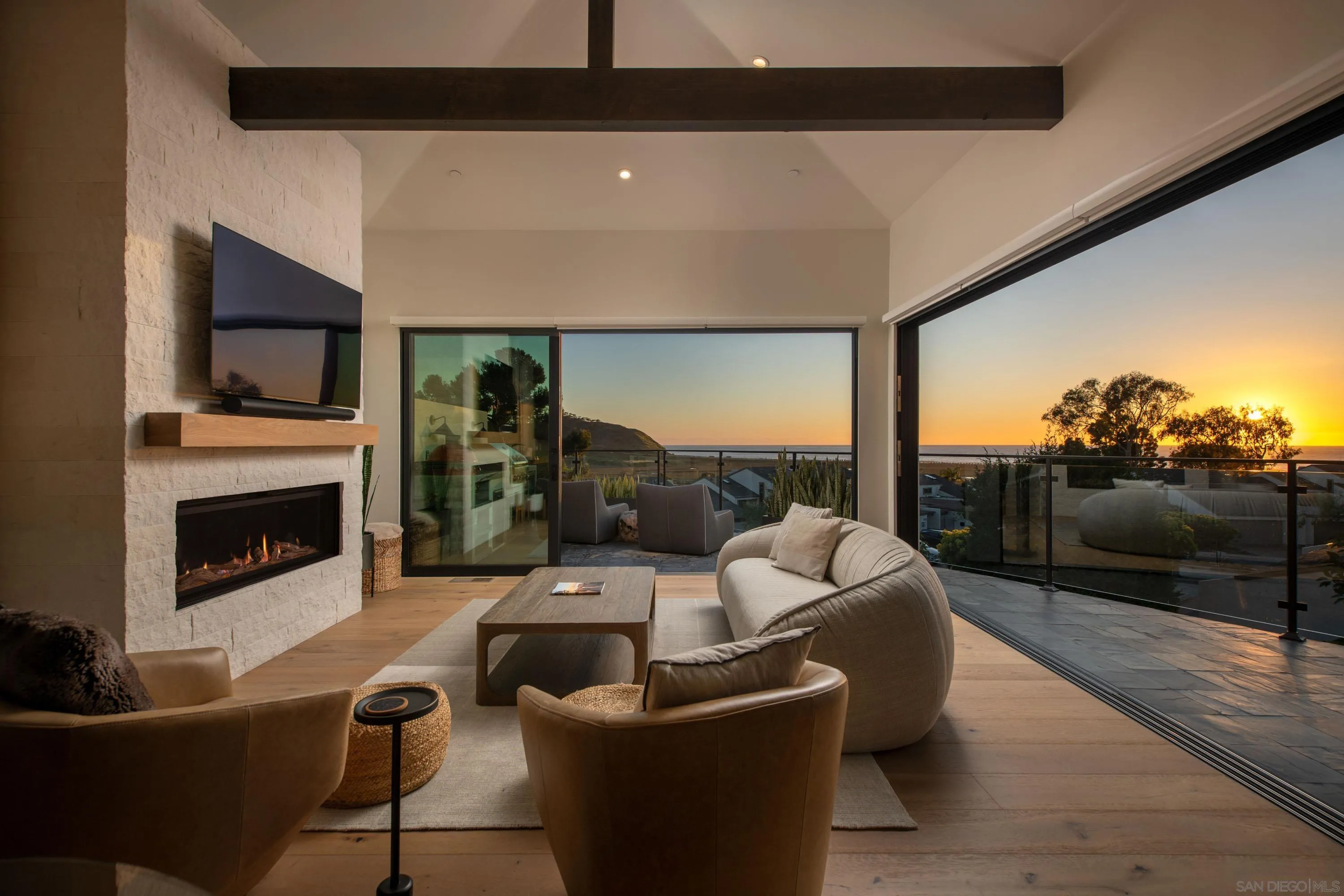 12994 Via Esperia, Del Mar, CA, 92014