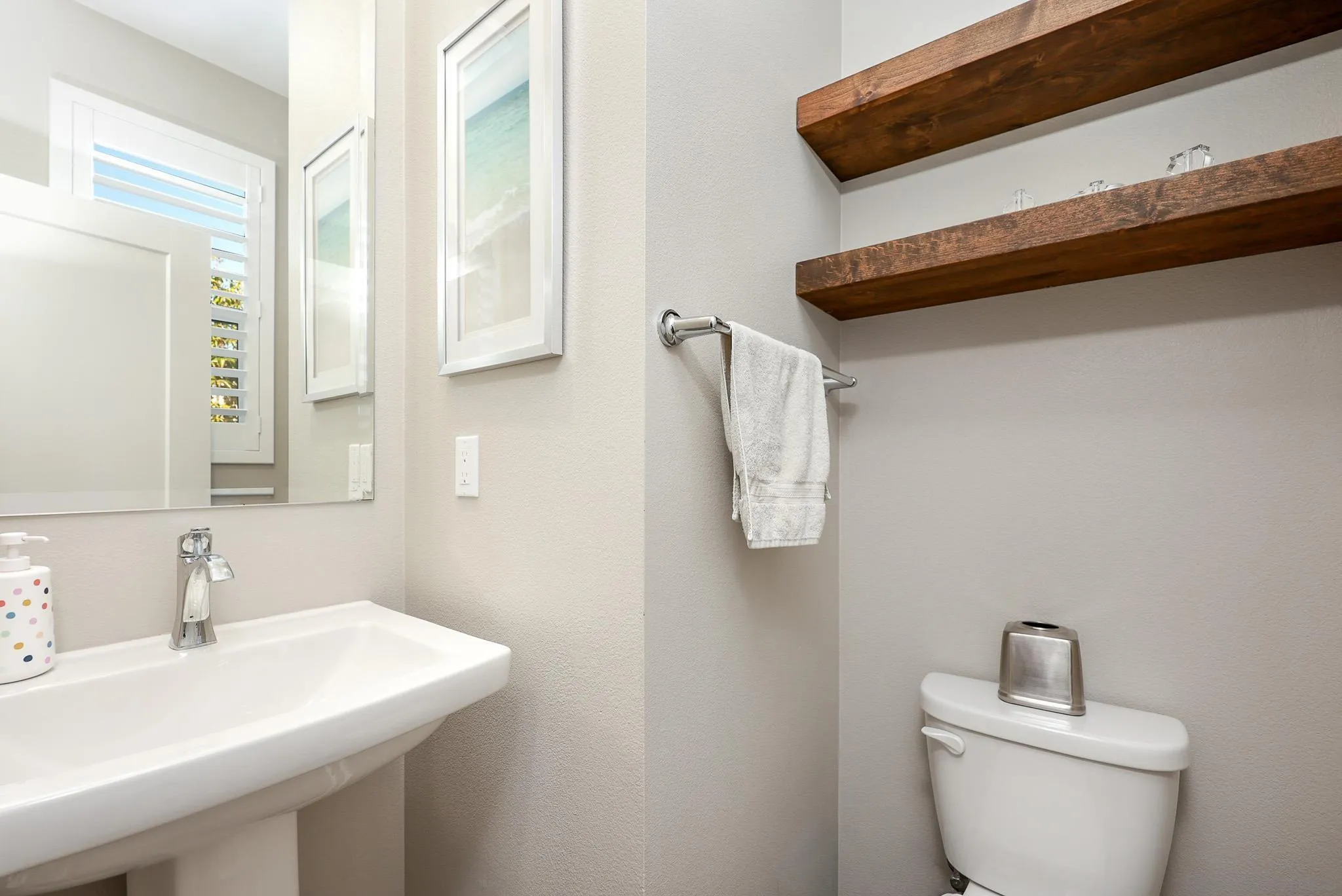 https://cdn.realtyfeed.com/cdn/127/260006927/7919a42e57083144d4bfb83c398a9363.webp