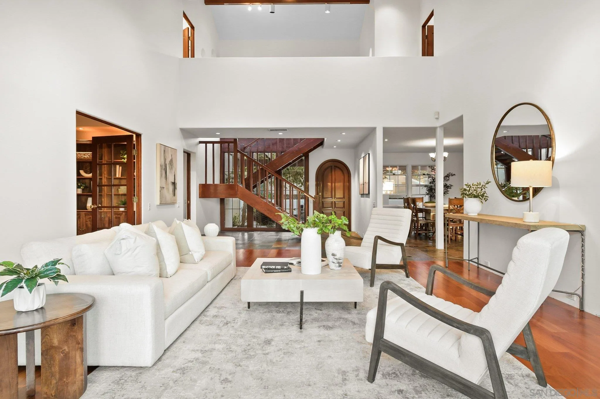 https://cdn.realtyfeed.com/cdn/127/260006929/8afbd19dcd80b99f01966c3061a392a0.webp