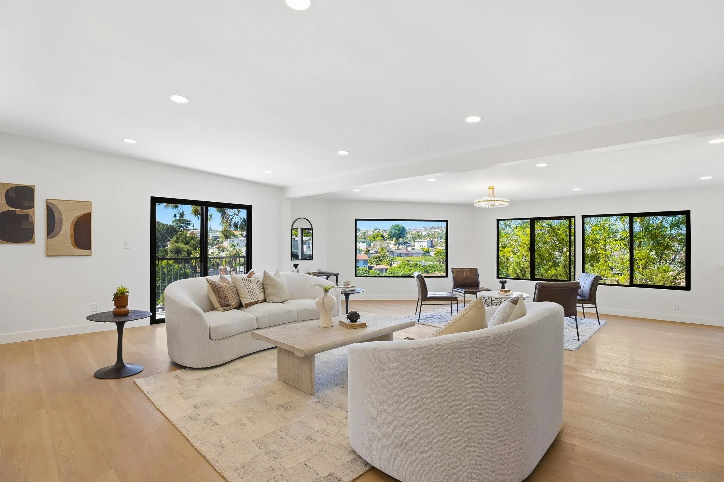 https://cdn.realtyfeed.com/cdn/127/260006931/d3c54abecf403cbbdd13292af839acef.webp