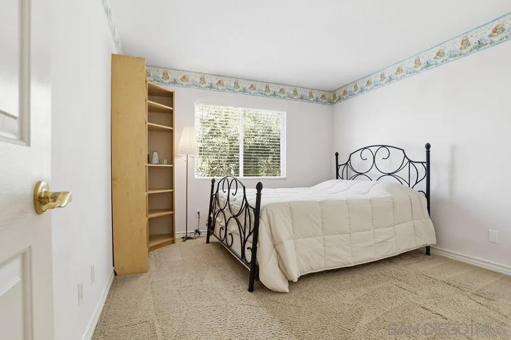 https://cdn.realtyfeed.com/cdn/127/260006935/1275461139c911baef2aa8571f3240c6.webp