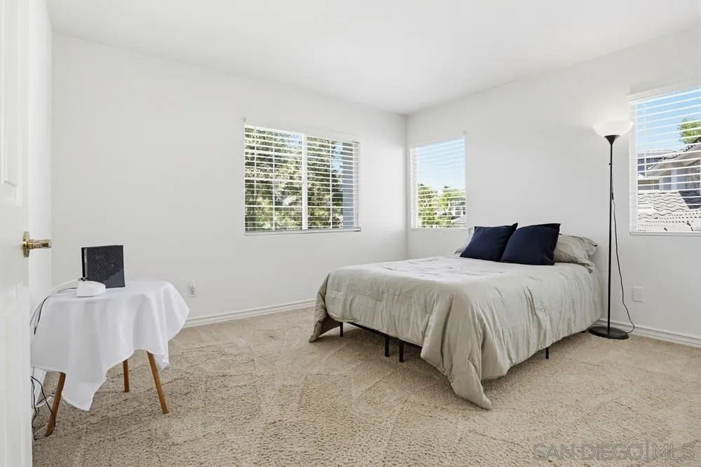 https://cdn.realtyfeed.com/cdn/127/260006935/2ce88bd0671853316db88c13b0828d26.webp