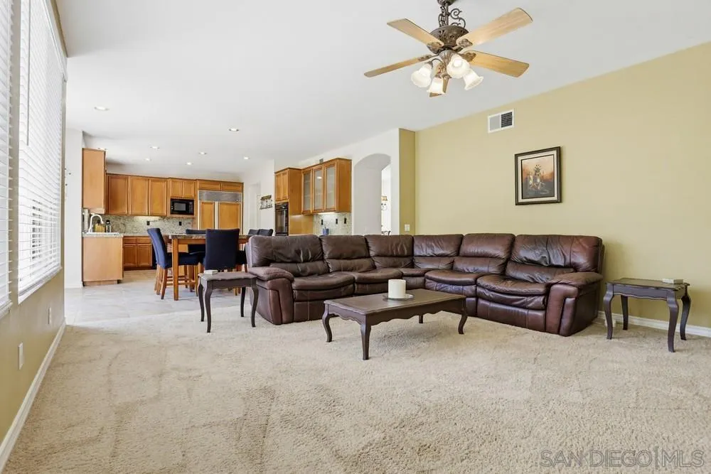 https://cdn.realtyfeed.com/cdn/127/260006935/37fee5b4885261dd07865bd444d9ab49.webp
