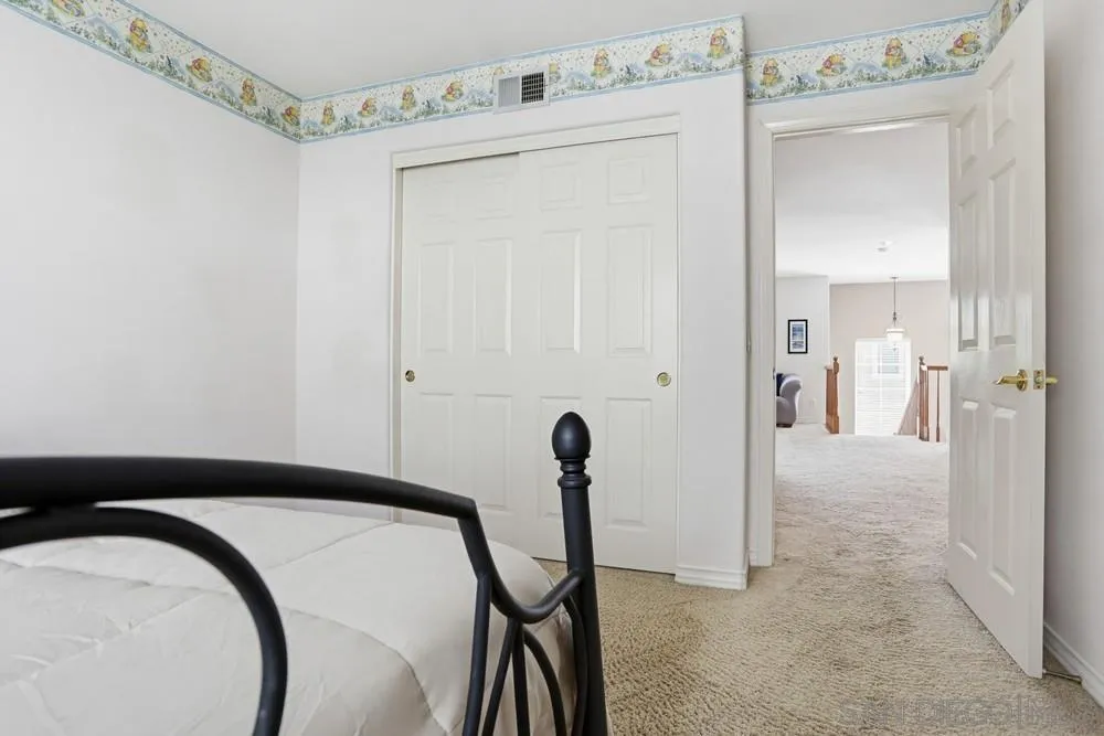 https://cdn.realtyfeed.com/cdn/127/260006935/582f063b7ae675f1dc0bbad5b47b8105.webp