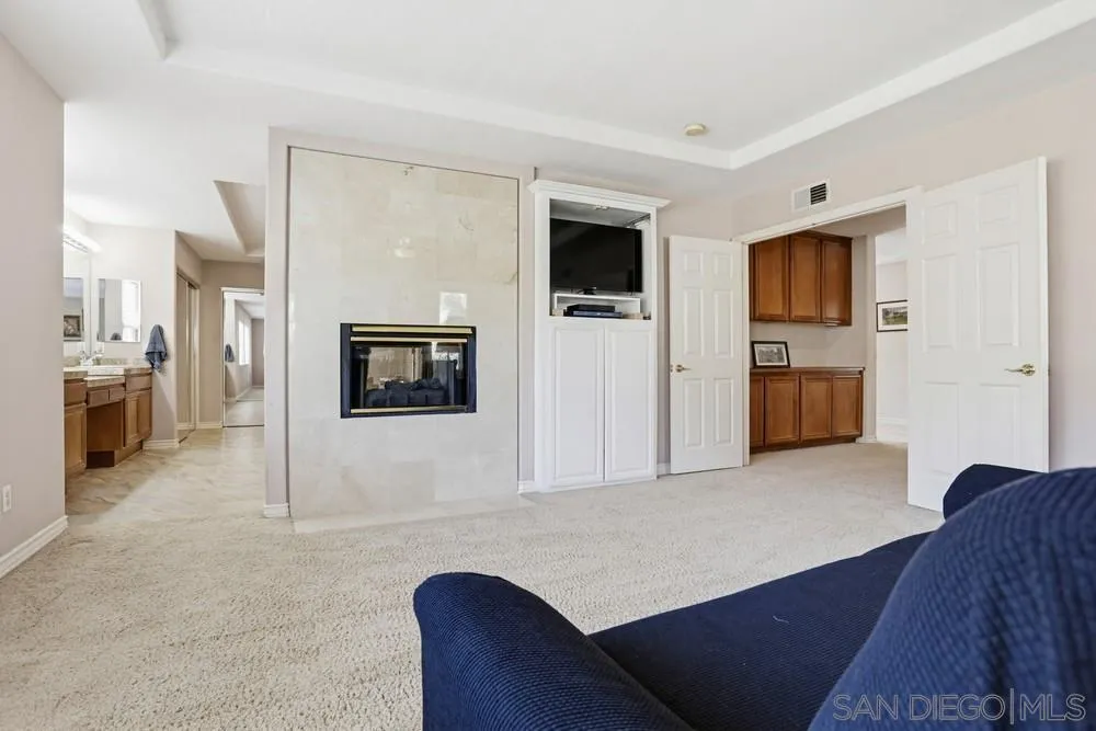 https://cdn.realtyfeed.com/cdn/127/260006935/745755ef5a84dfe33f4a8d4381704e43.webp