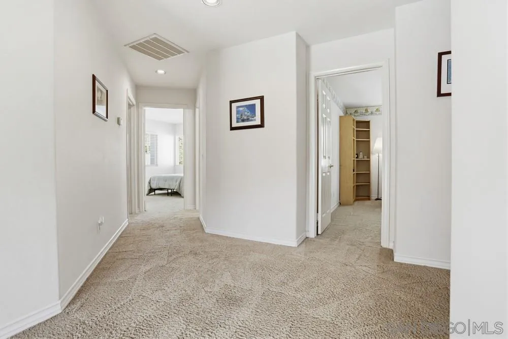 https://cdn.realtyfeed.com/cdn/127/260006935/92e445804933de6416ad49e48cc37614.webp