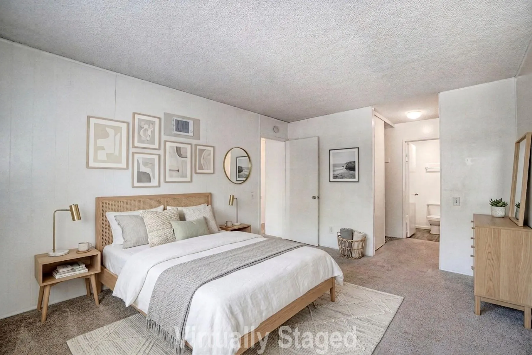 Photo #4: 260006937 Listing: Photo #4