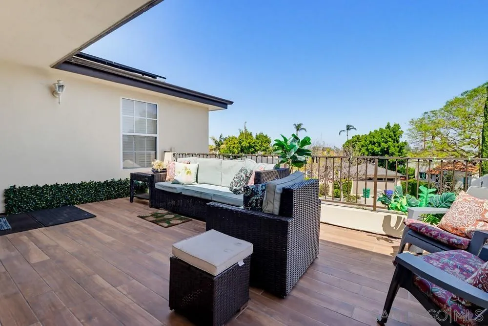 https://cdn.realtyfeed.com/cdn/127/260006940/f317a4c3762be49dcd5d559714e850de.webp