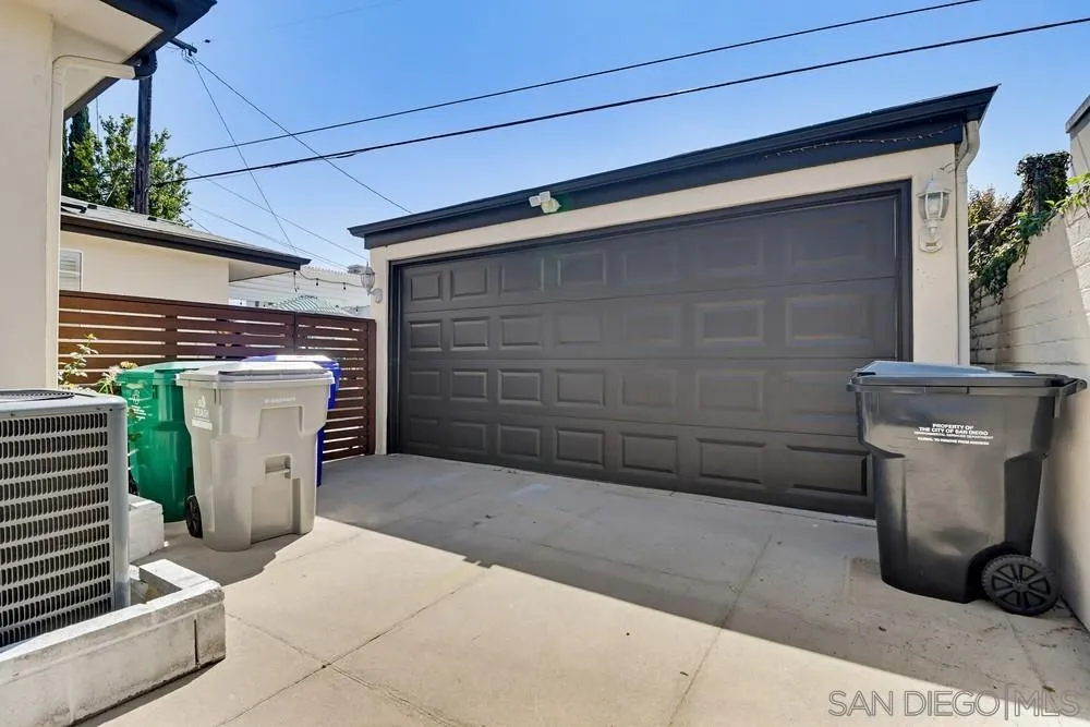 https://cdn.realtyfeed.com/cdn/127/260006940/ffba53f5442ba8af1a295494e9b80a4f.webp