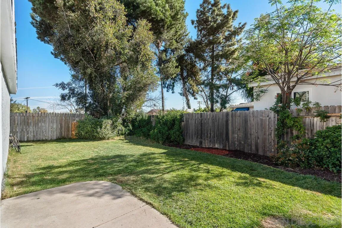 https://cdn.realtyfeed.com/cdn/127/260006941/1e63e7ff459611e813011ebde48d9ca1.webp