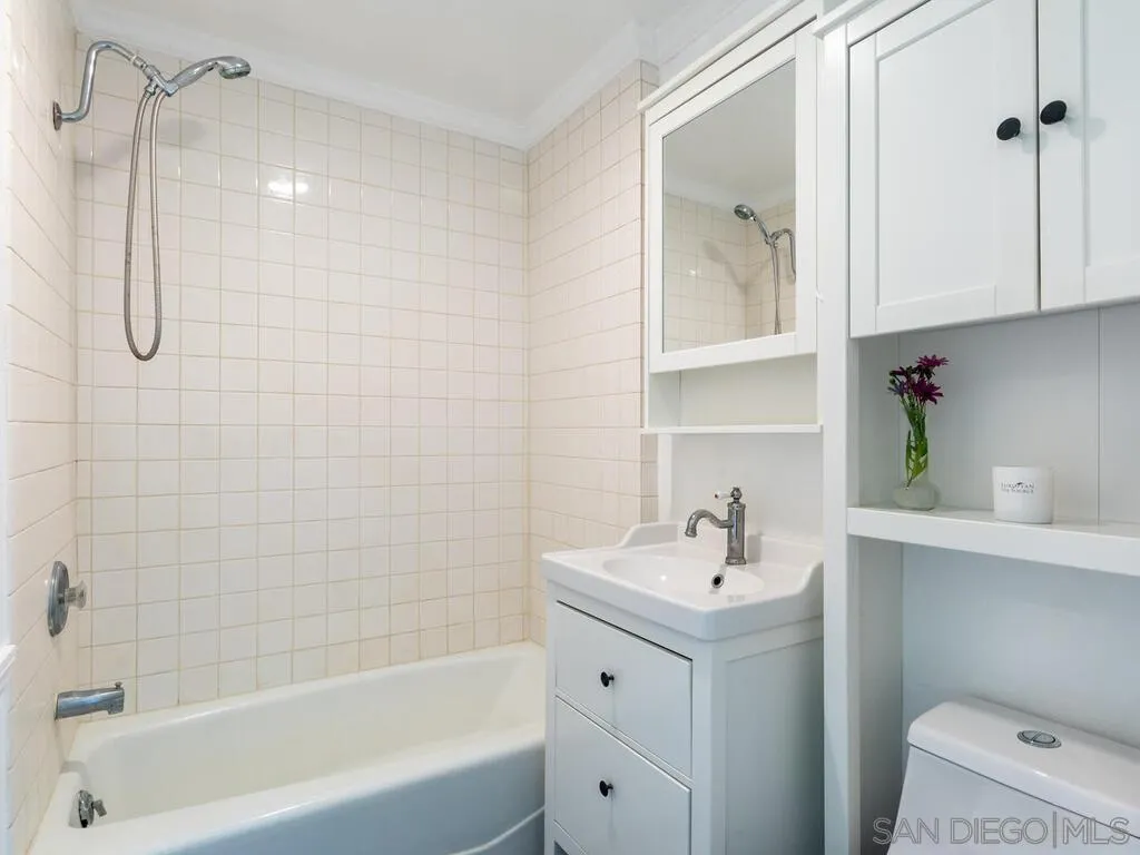https://cdn.realtyfeed.com/cdn/127/260006943/34c065011d120fe8ce66ad78c720024d.webp